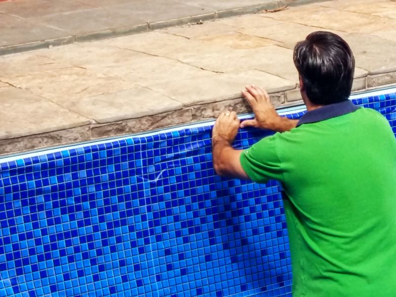 Local Pool Leveling pros at work