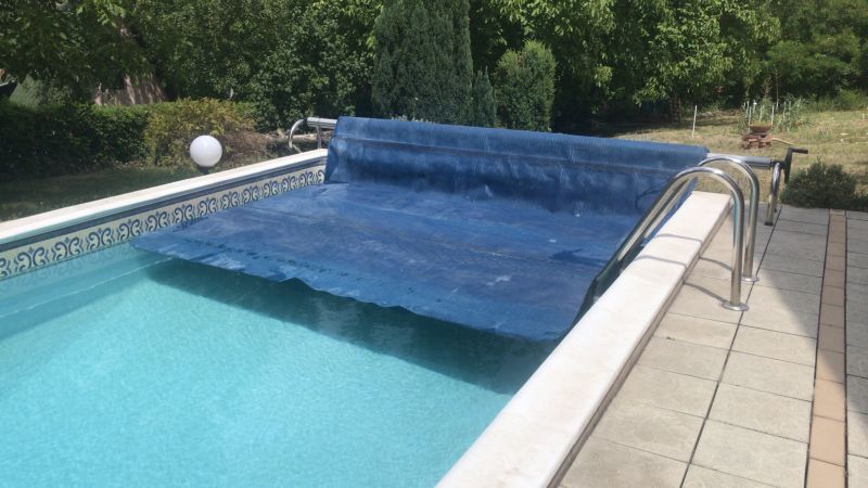 Pool Cover Removal and Cleanup